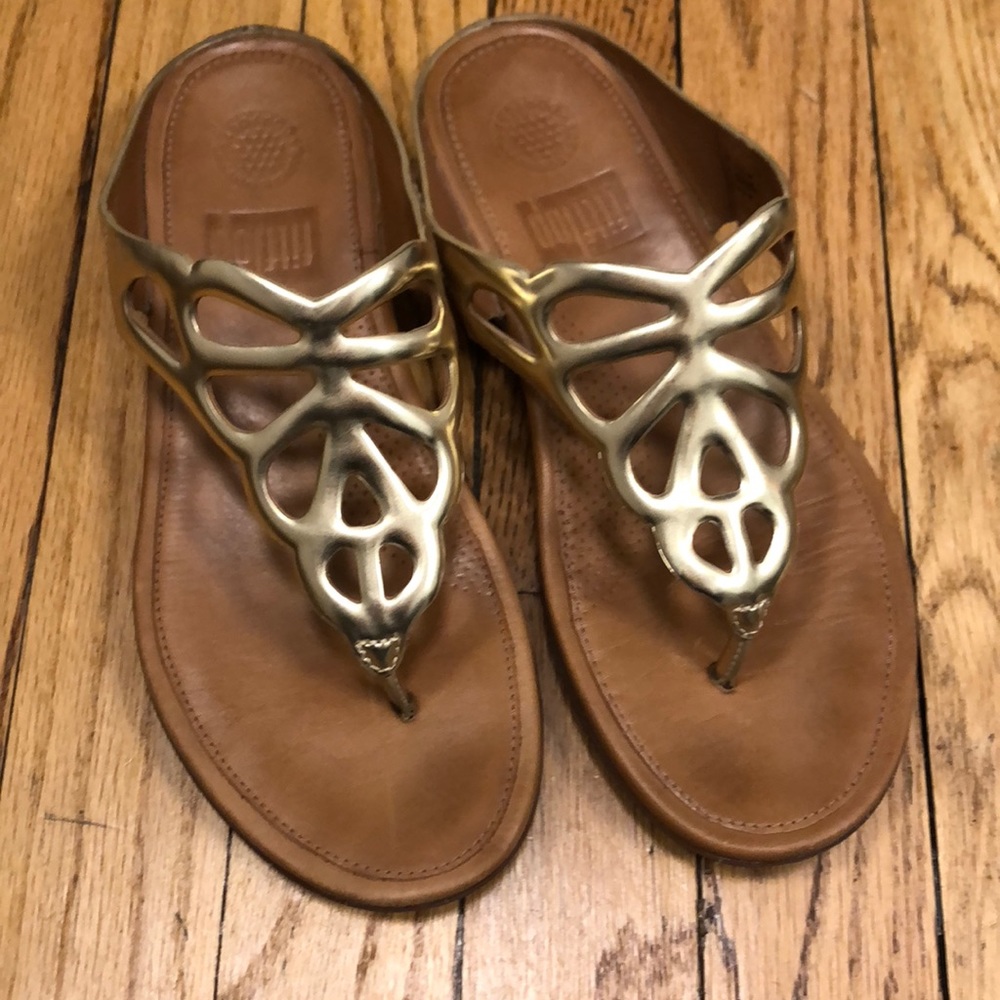 FitFlop gold sandals